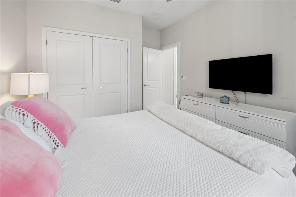 En Venta: $399,900 (3 camas, 2 baños, 1807 Pies cuadrados)