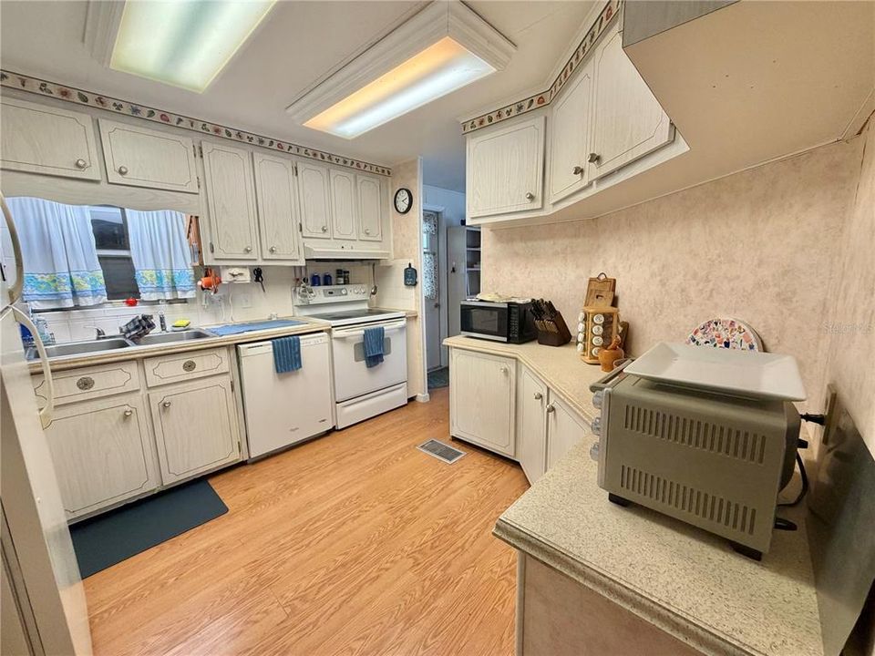 En Venta: $135,000 (2 camas, 2 baños, 1342 Pies cuadrados)