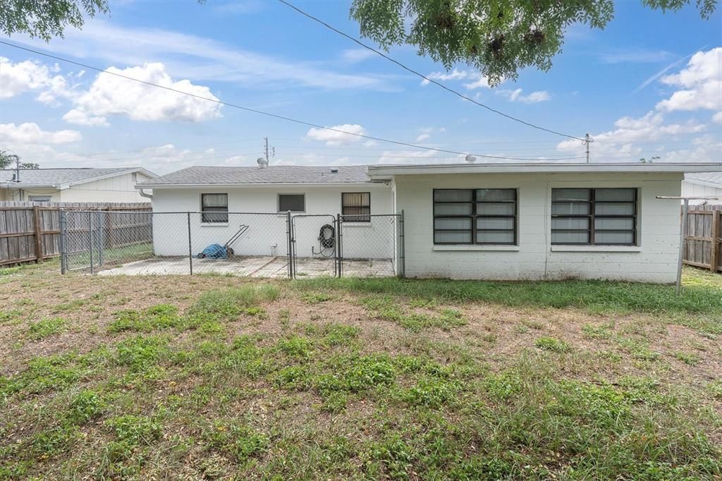 En Venta: $219,000 (2 camas, 1 baños, 1064 Pies cuadrados)