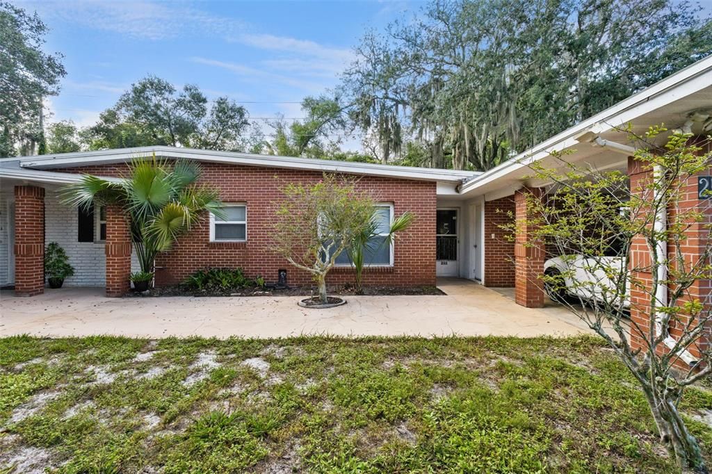 For Rent: $1,700 (2 beds, 1 baths, 1095 Square Feet)