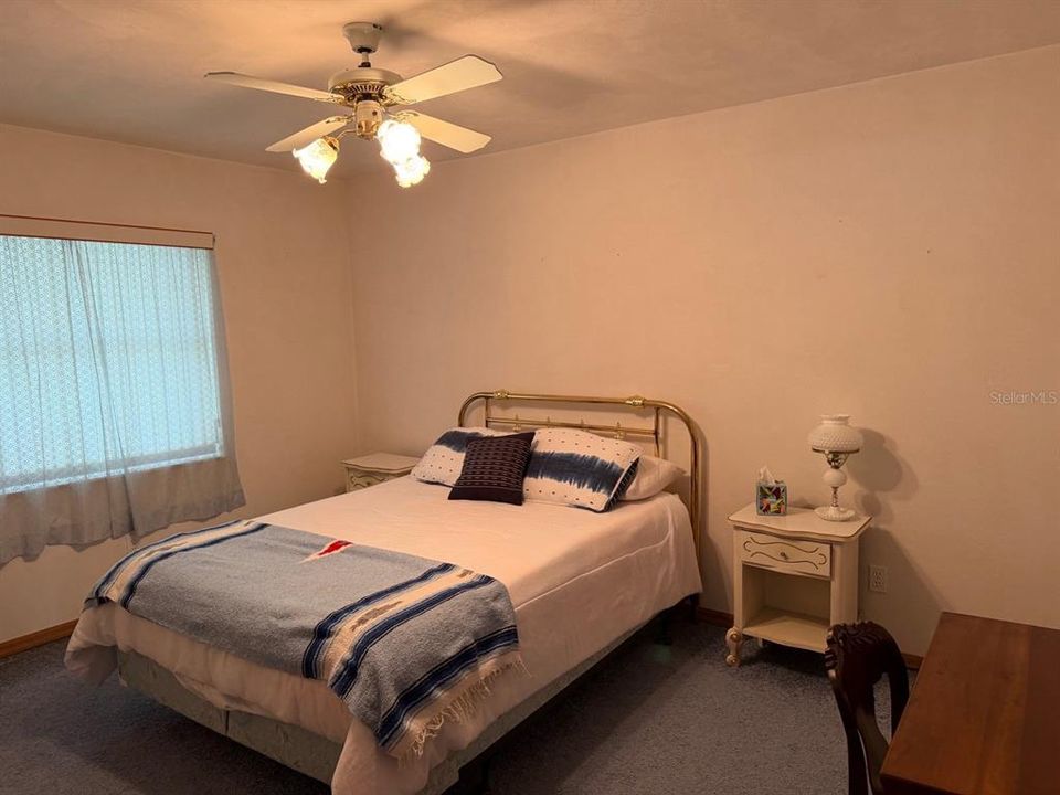 En Venta: $335,000 (3 camas, 2 baños, 1640 Pies cuadrados)