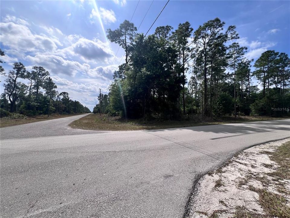 En Venta: $26,500 (0.25 acres)