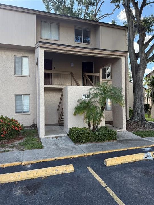 For Sale: $146,000 (2 beds, 1 baths, 1074 Square Feet)