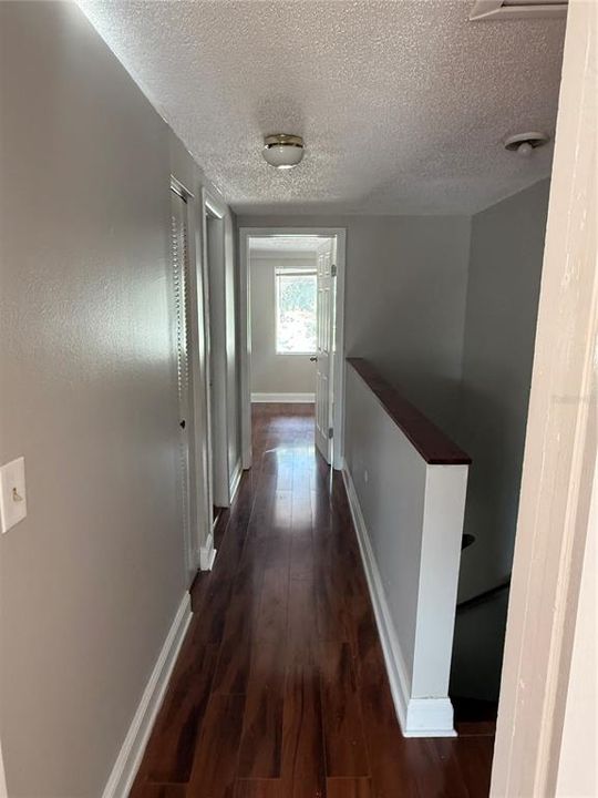 For Sale: $146,000 (2 beds, 1 baths, 1074 Square Feet)