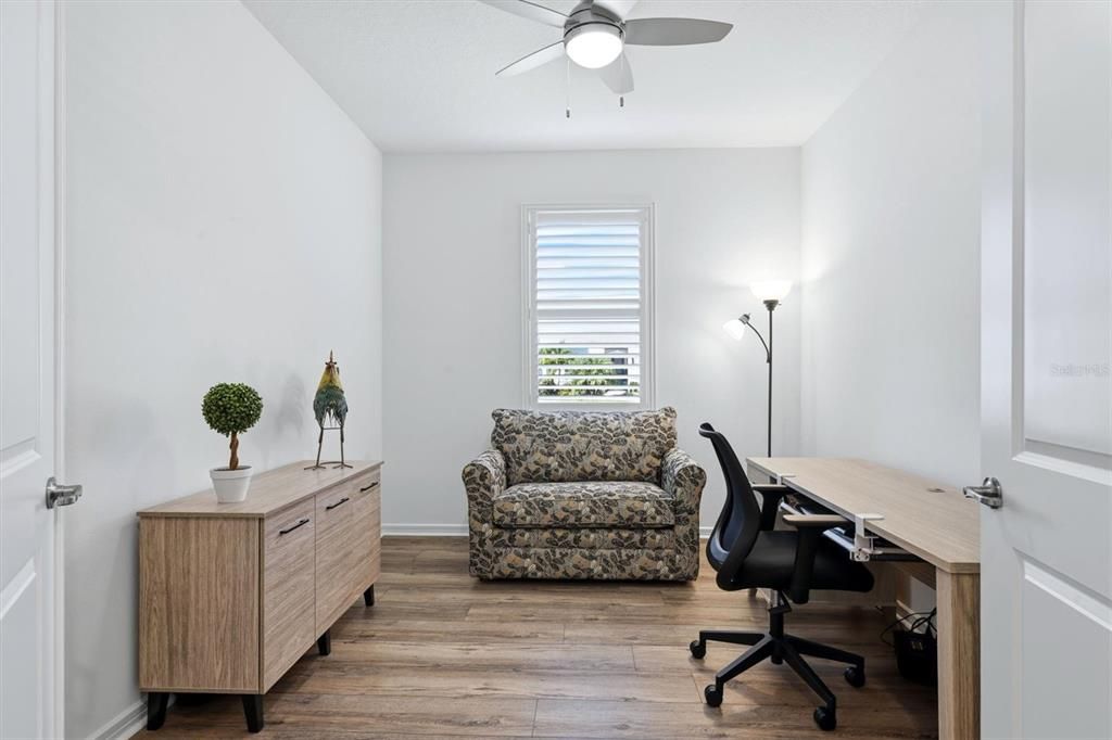 For Sale: $575,000 (2 beds, 2 baths, 1917 Square Feet)