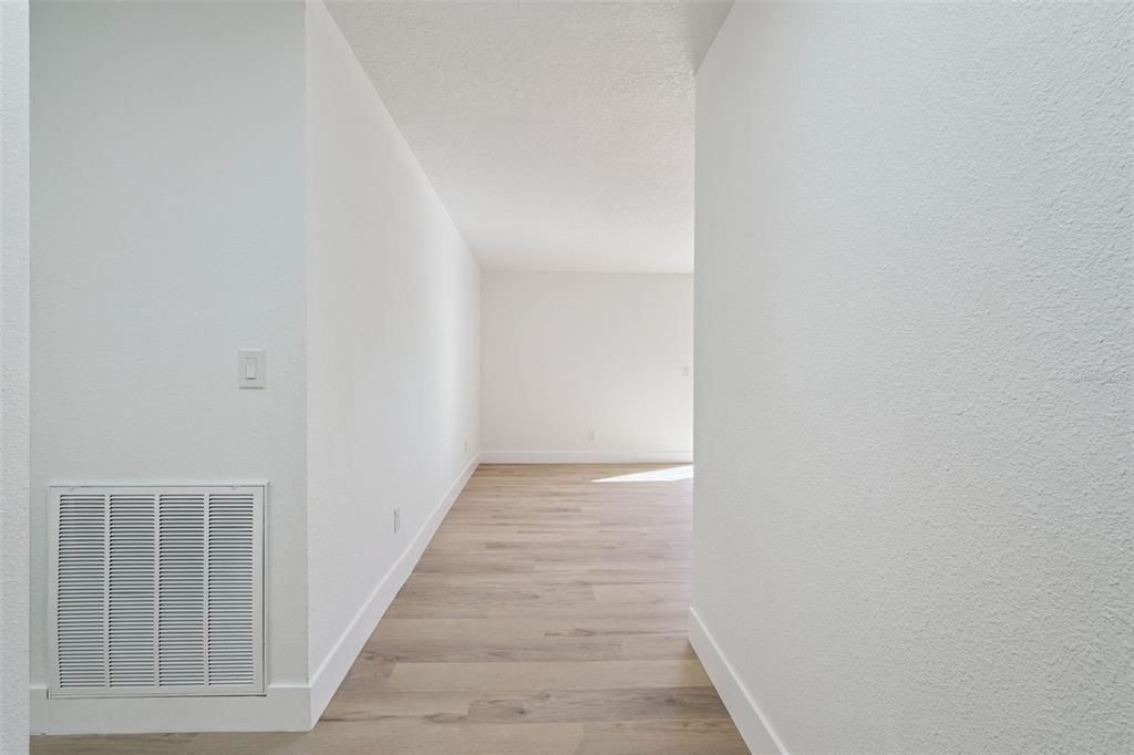 En Venta: $329,000 (3 camas, 3 baños, 1822 Pies cuadrados)