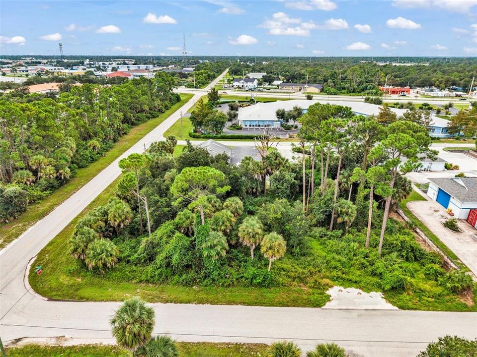 待售: $198,999 (0.54 acres)