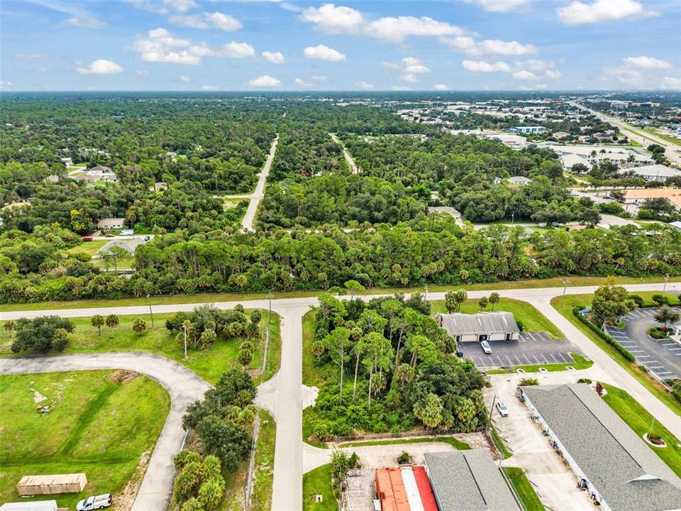 待售: $198,999 (0.54 acres)