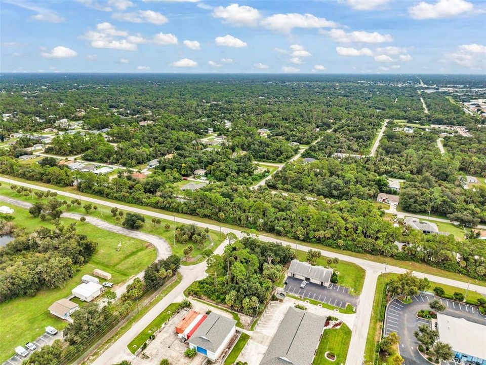 待售: $198,999 (0.54 acres)
