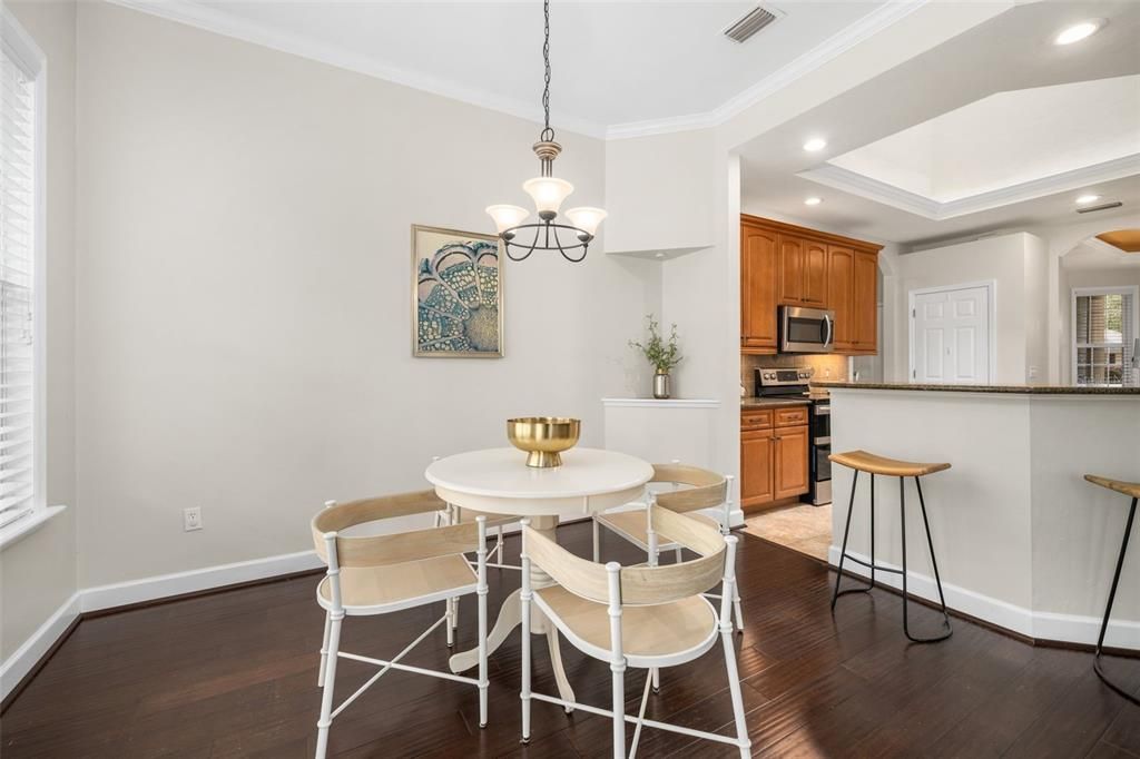En Venta: $474,900 (4 camas, 2 baños, 2289 Pies cuadrados)
