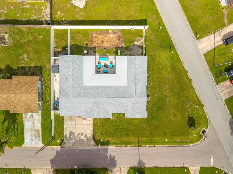 En Venta: $549,000 (4 camas, 3 baños, 3140 Pies cuadrados)