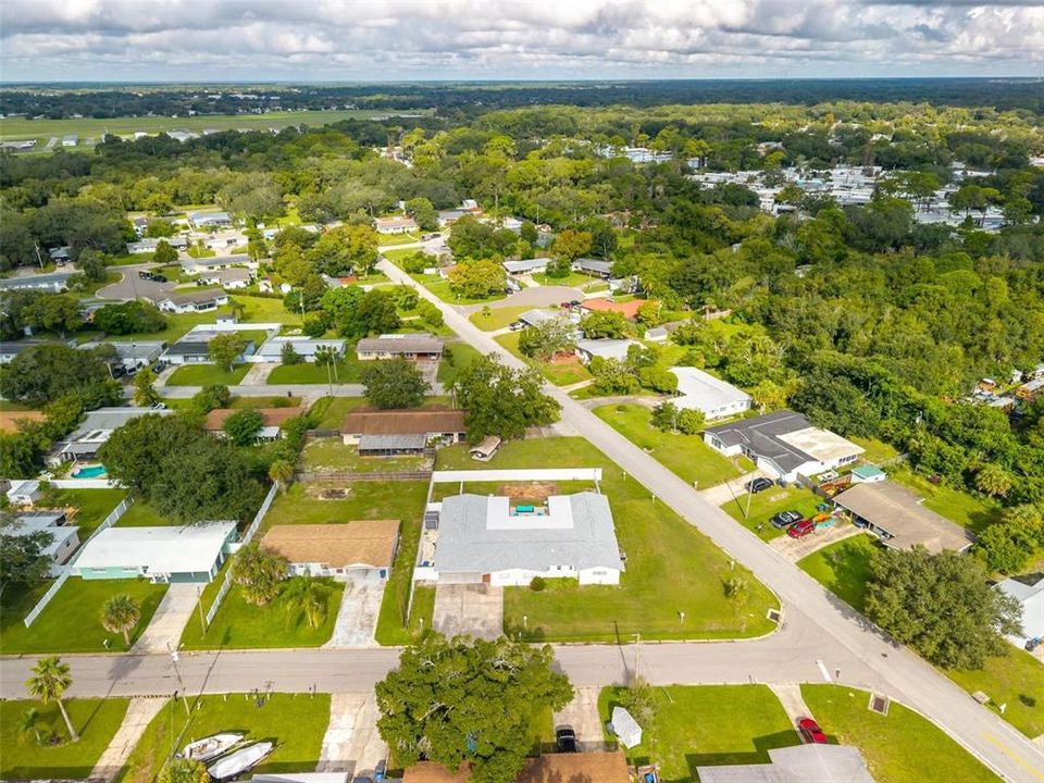 En Venta: $549,000 (4 camas, 3 baños, 3140 Pies cuadrados)