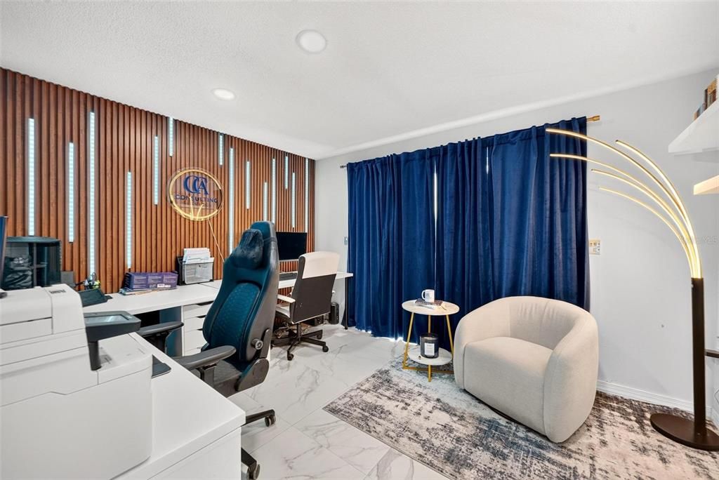 En Venta: $549,000 (4 camas, 3 baños, 3140 Pies cuadrados)