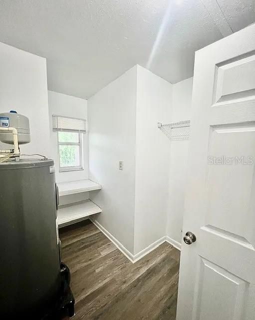На продажу: $269,900 (3 спален, 2 ванн, 1200 Квадратных фут)
