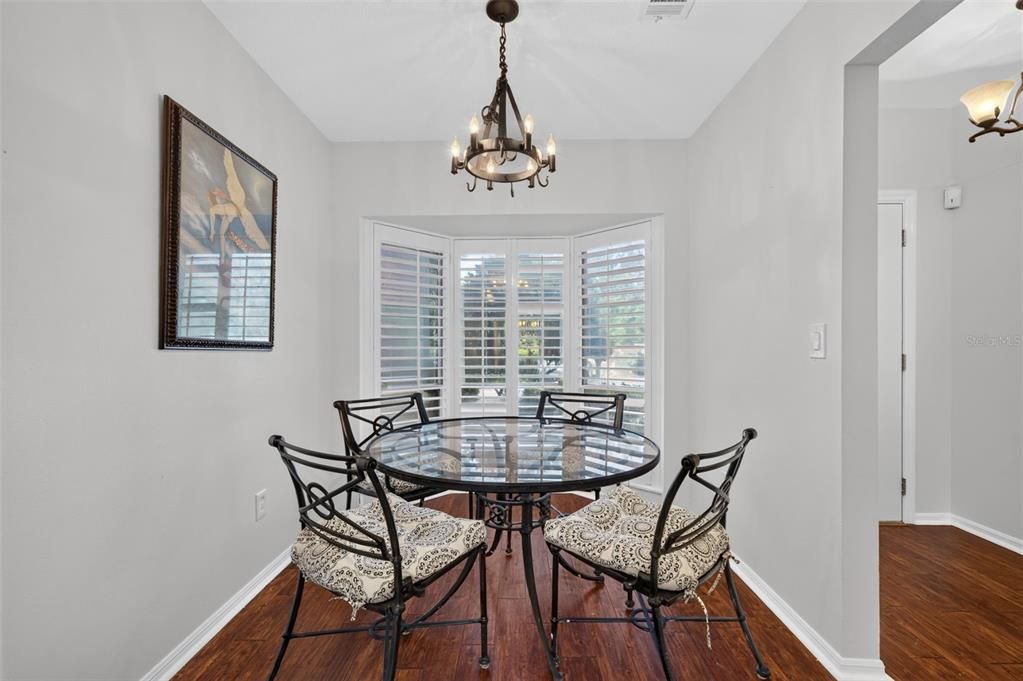 For Sale: $537,000 (3 beds, 2 baths, 1734 Square Feet)