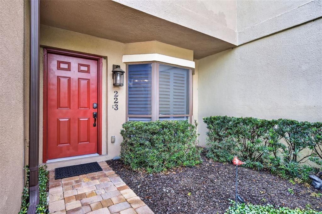 For Sale: $537,000 (3 beds, 2 baths, 1734 Square Feet)