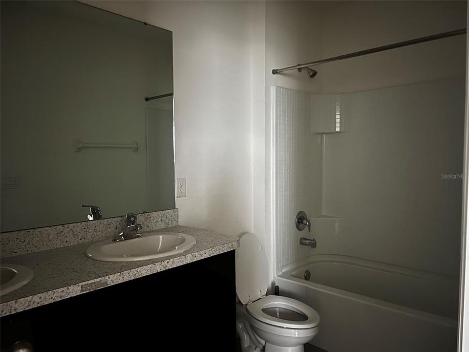 For Rent: $2,580 (4 beds, 2 baths, 2260 Square Feet)