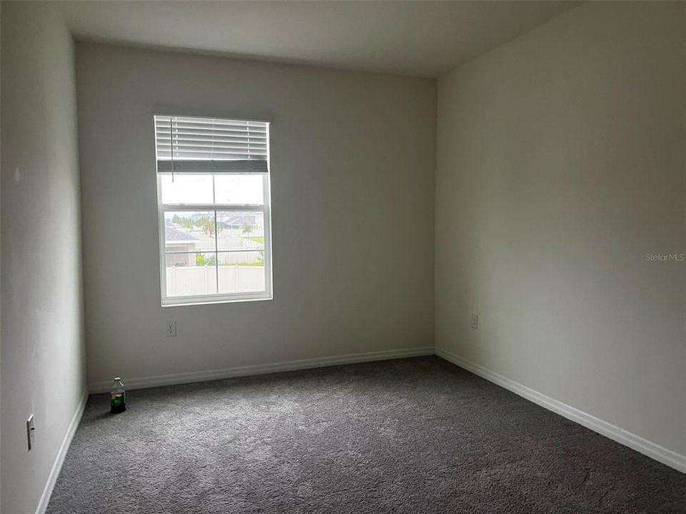 For Rent: $2,580 (4 beds, 2 baths, 2260 Square Feet)