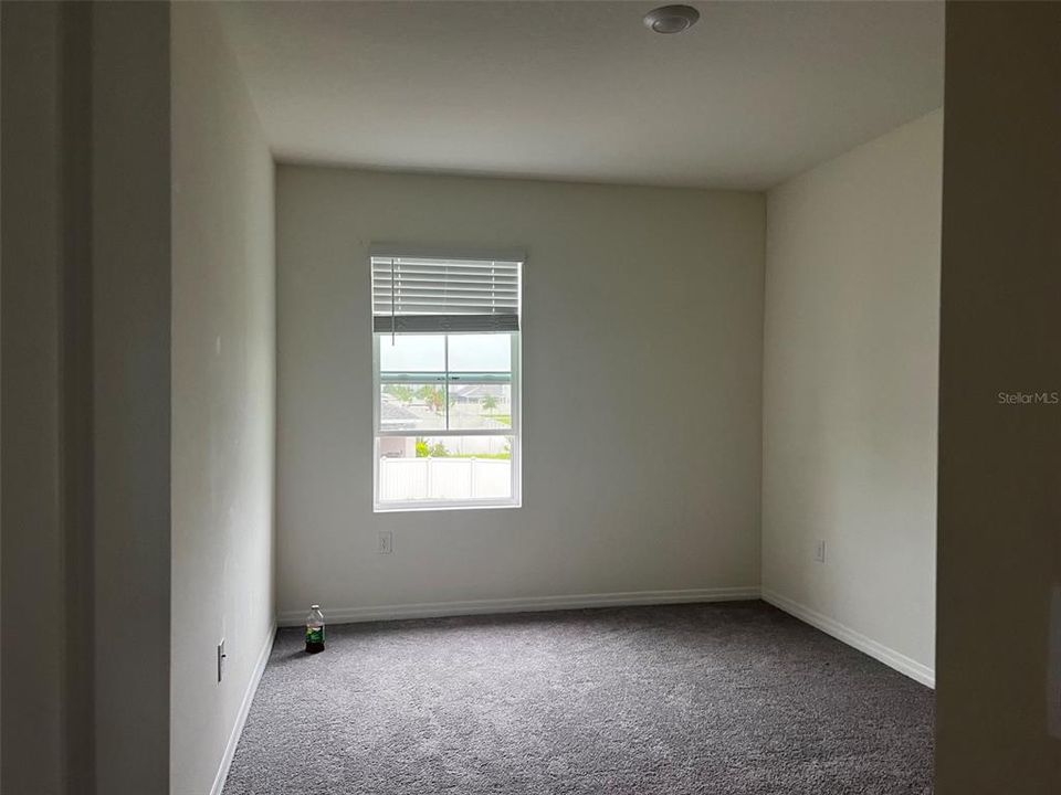 For Rent: $2,580 (4 beds, 2 baths, 2260 Square Feet)