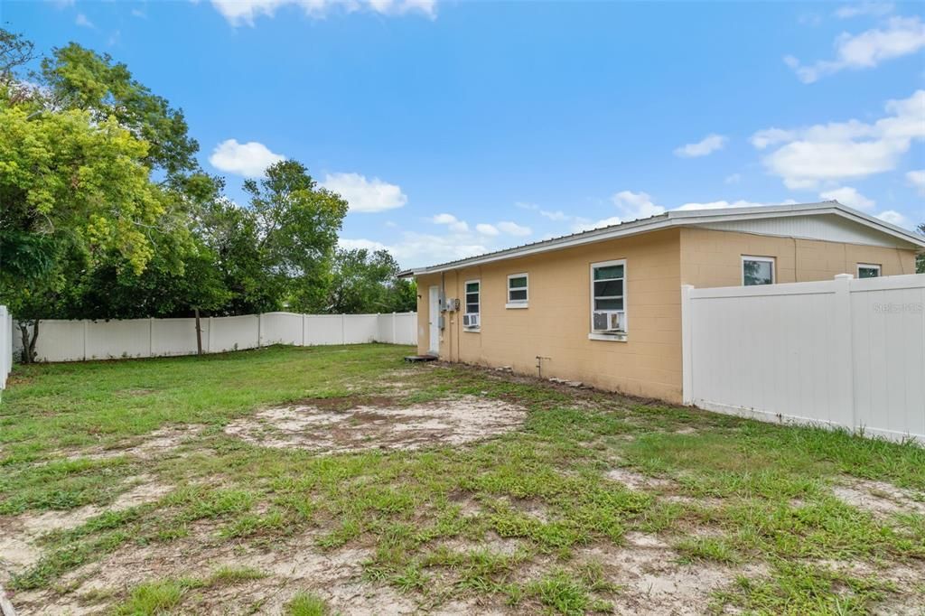 En Venta: $198,900 (3 camas, 1 baños, 888 Pies cuadrados)