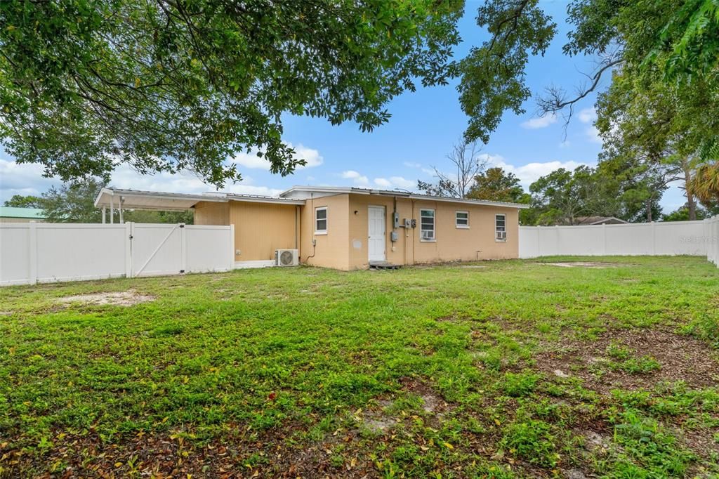 En Venta: $198,900 (3 camas, 1 baños, 888 Pies cuadrados)