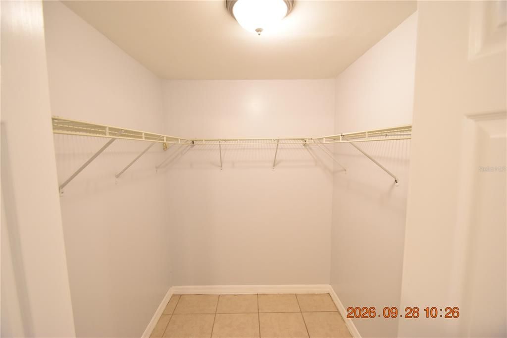 В аренду: $1,795 (3 спален, 2 ванн, 1044 Квадратных фут)