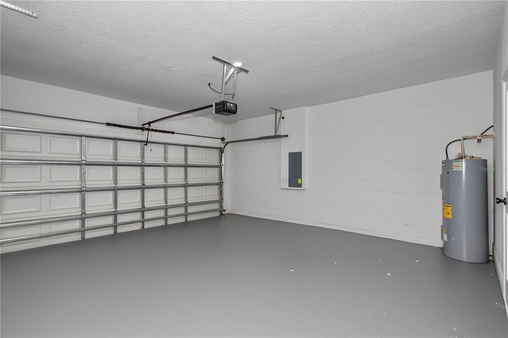 En Venta: $283,900 (4 camas, 2 baños, 1774 Pies cuadrados)
