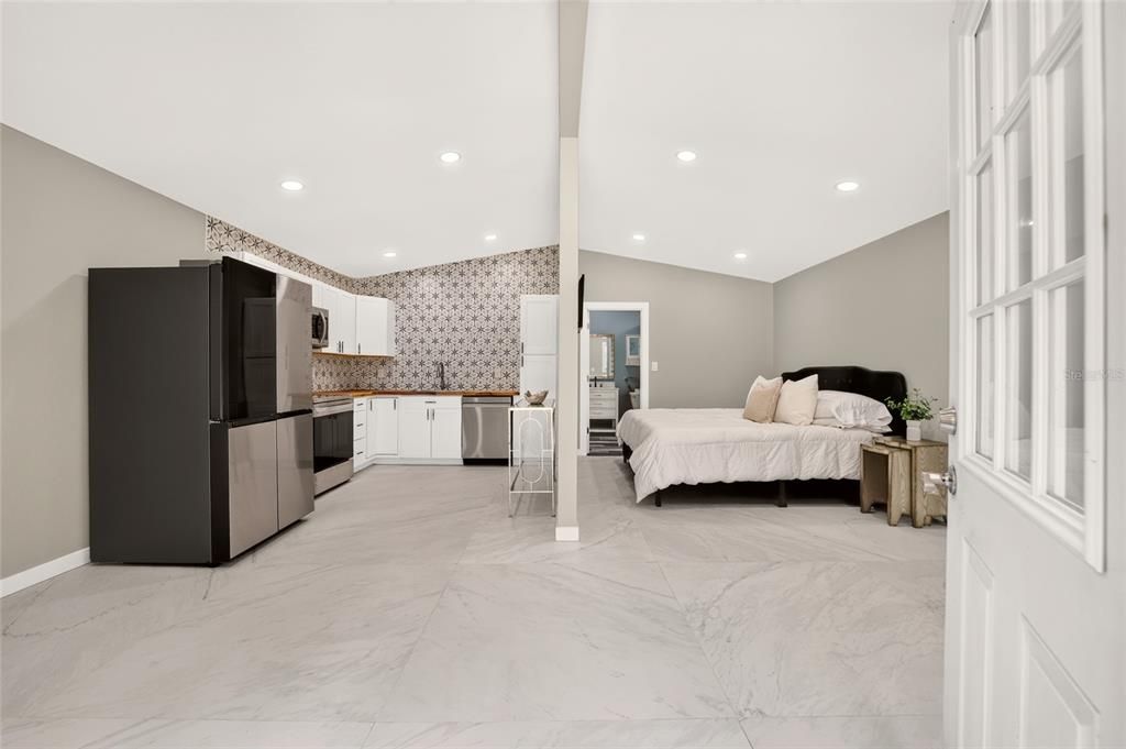 На продажу: $199,900 (1 спален, 1 ванн, 575 Квадратных фут)