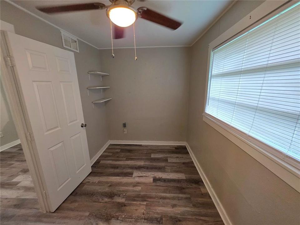 En Venta: $99,899 (2 camas, 1 baños, 656 Pies cuadrados)