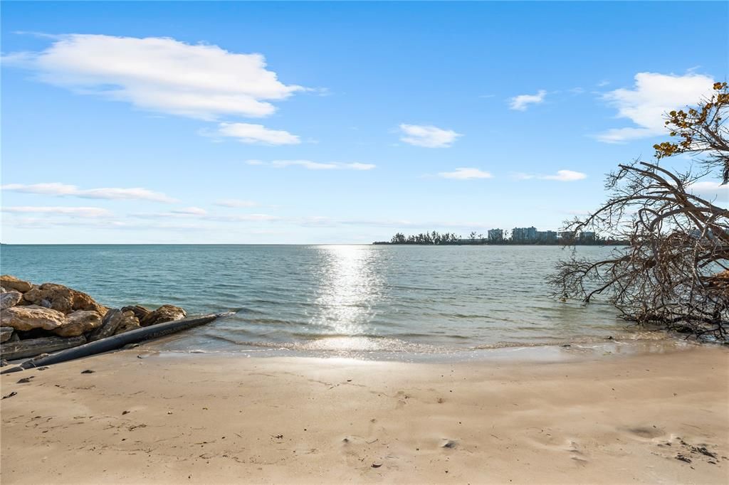 На продажу: $1,995,000 (4 спален, 3 ванн, 2971 Квадратных фут)