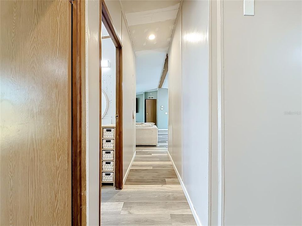 На продажу: $199,000 (3 спален, 2 ванн, 1512 Квадратных фут)