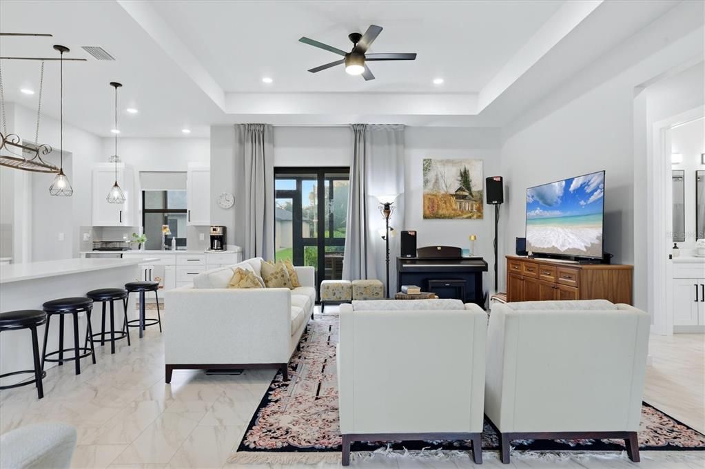 For Sale: $399,000 (3 beds, 2 baths, 1804 Square Feet)