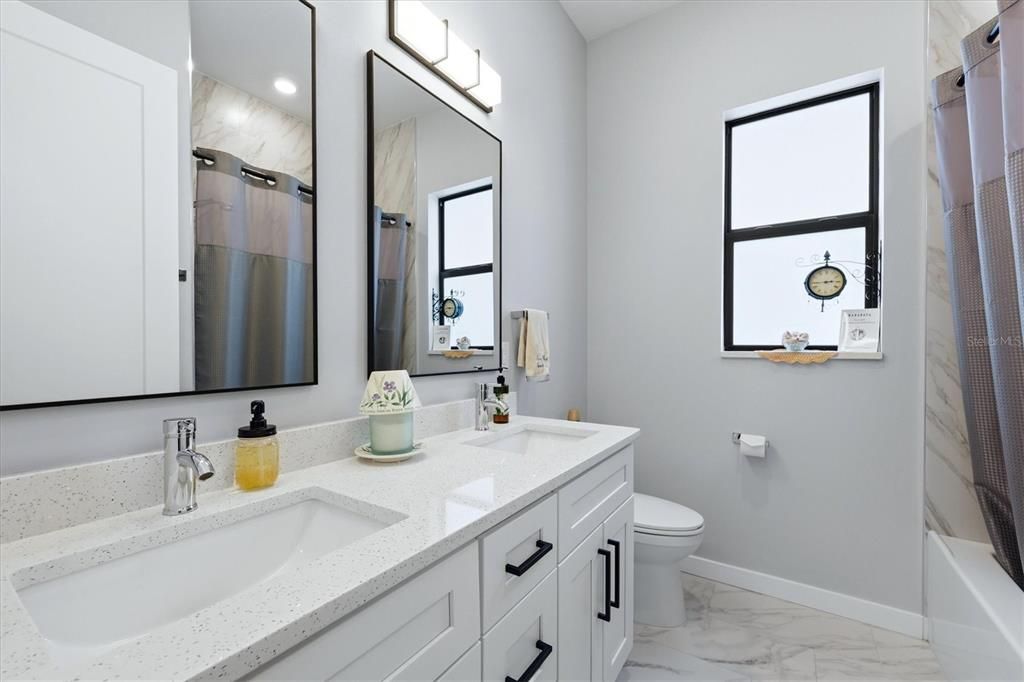 For Sale: $399,000 (3 beds, 2 baths, 1804 Square Feet)