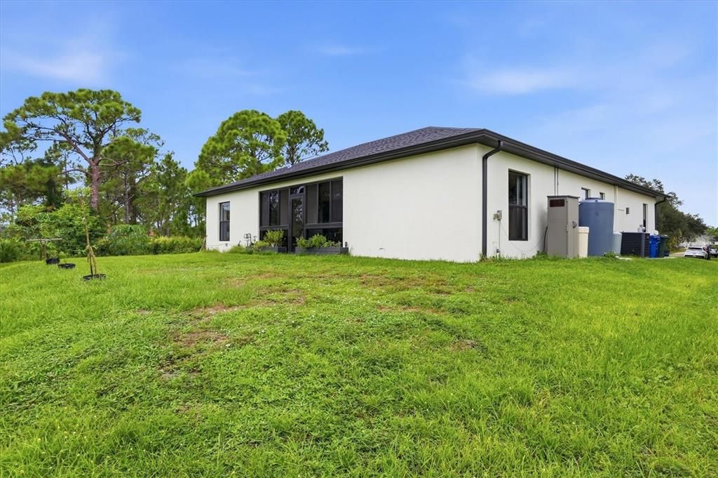 For Sale: $399,000 (3 beds, 2 baths, 1804 Square Feet)