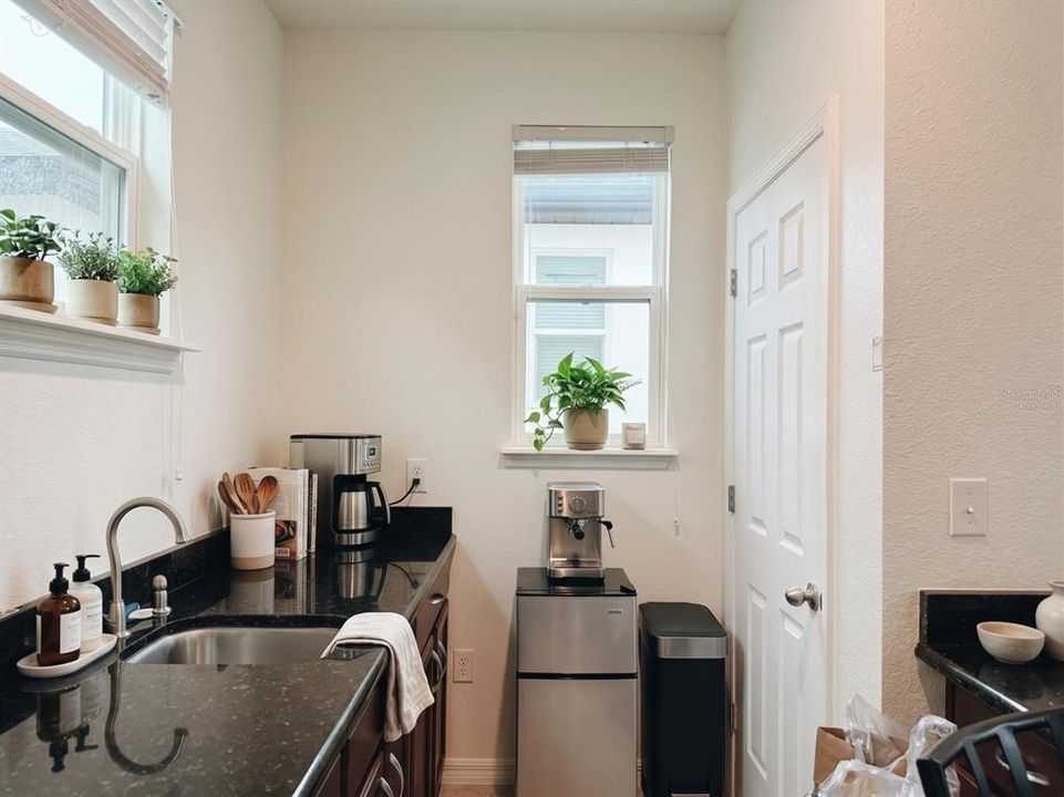 En Venta: $620,000 (4 camas, 3 baños, 2661 Pies cuadrados)