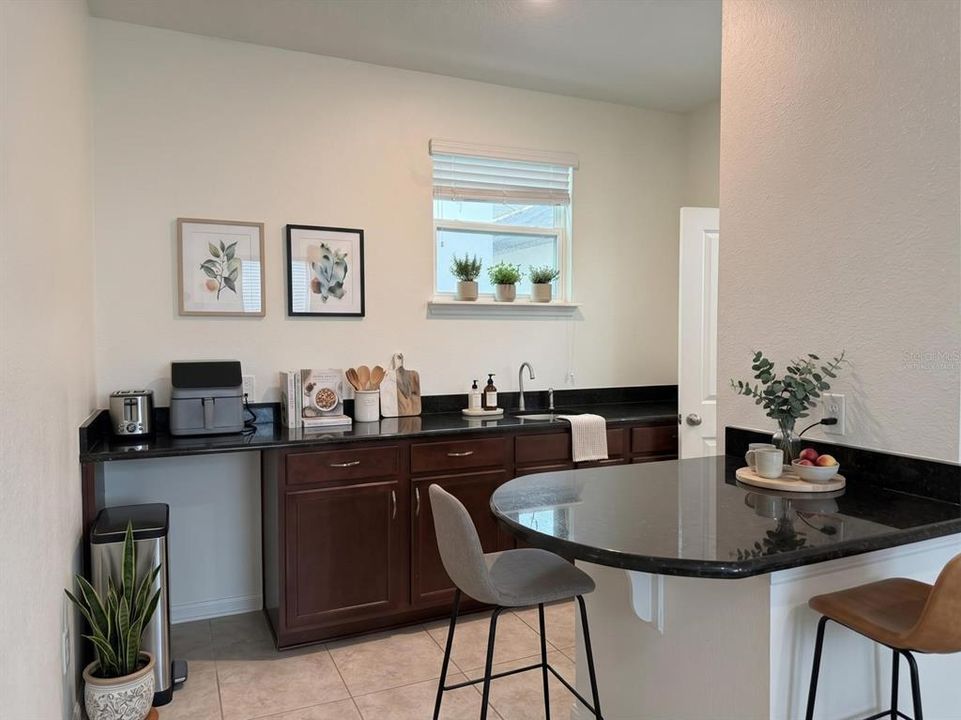 En Venta: $620,000 (4 camas, 3 baños, 2661 Pies cuadrados)