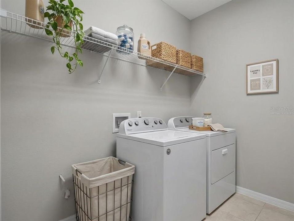 En Venta: $620,000 (4 camas, 3 baños, 2661 Pies cuadrados)