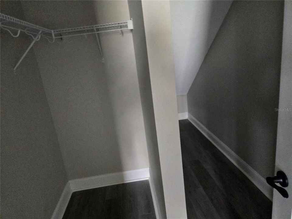 В аренду: $2,400 (4 спален, 3 ванн, 1683 Квадратных фут)