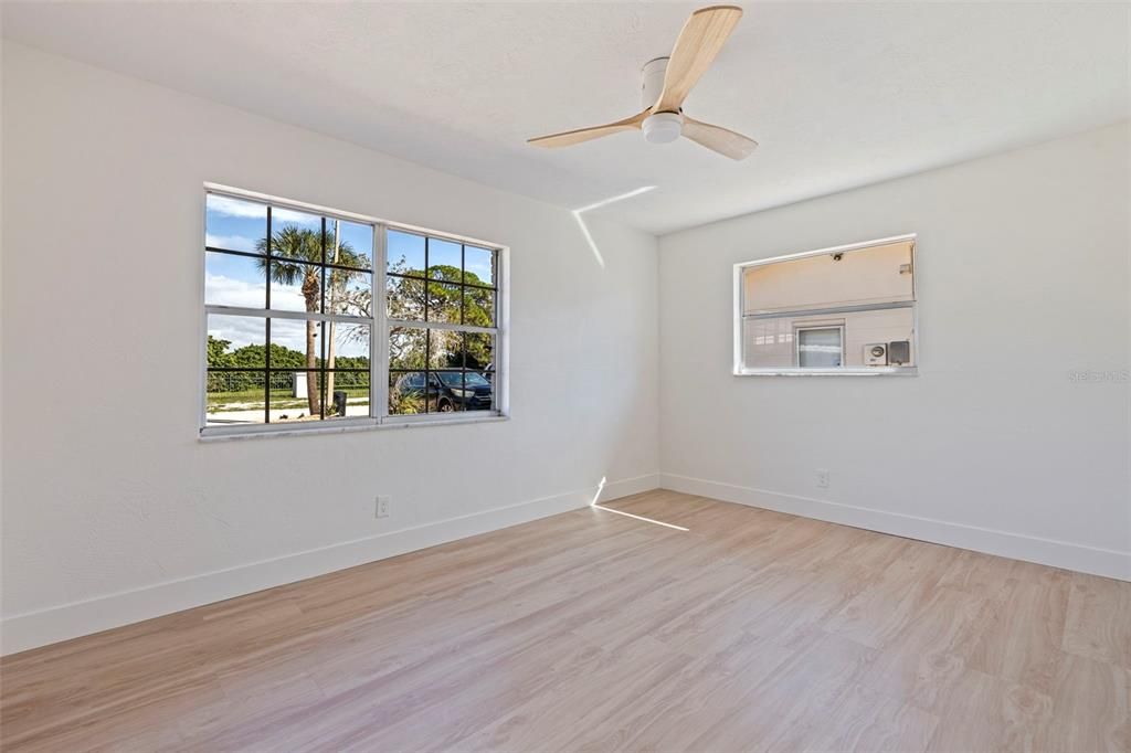 En Venta: $540,000 (3 camas, 2 baños, 1583 Pies cuadrados)