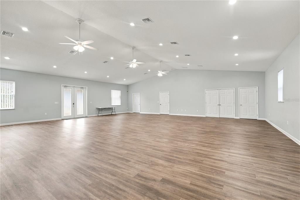 For Sale: $799,000 (0 beds, 0 baths, 2640 Square Feet)