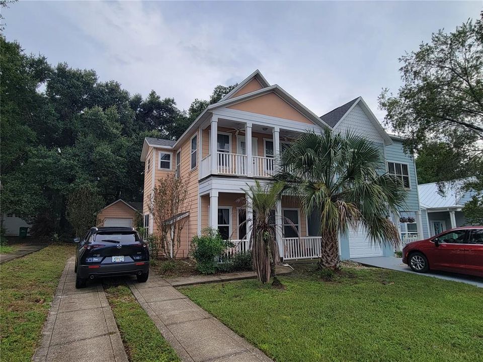 En Venta: $439,900 (3 camas, 3 baños, 1596 Pies cuadrados)