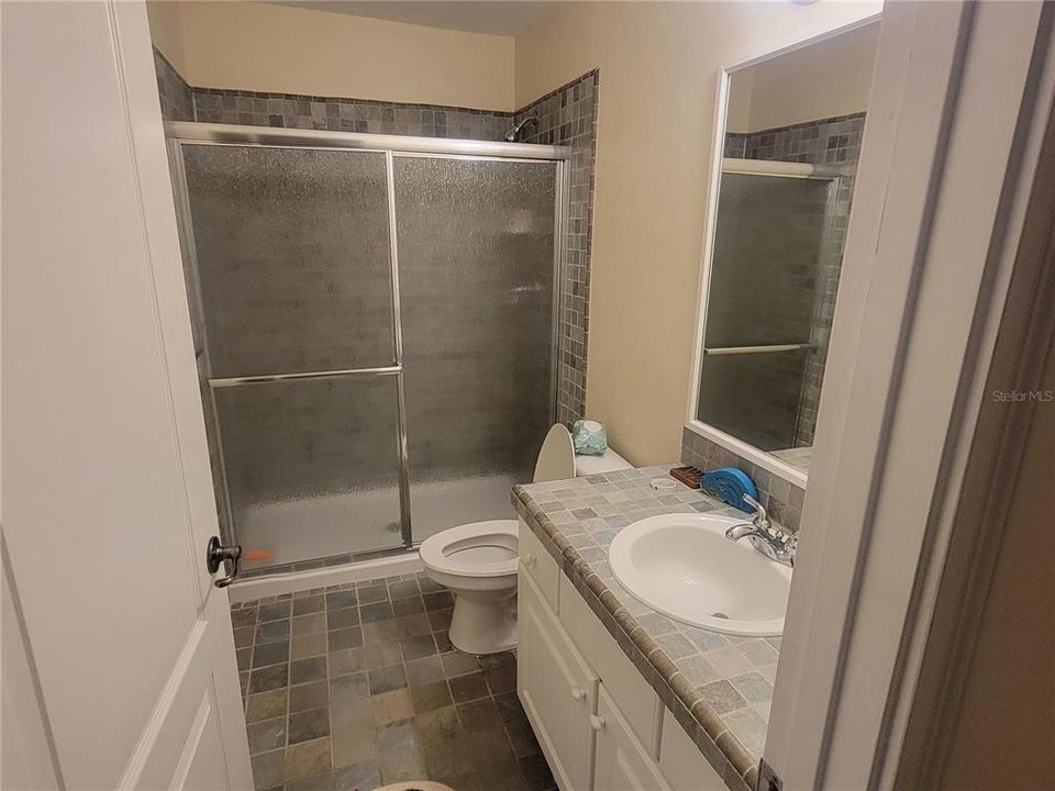 En Venta: $439,900 (3 camas, 3 baños, 1596 Pies cuadrados)