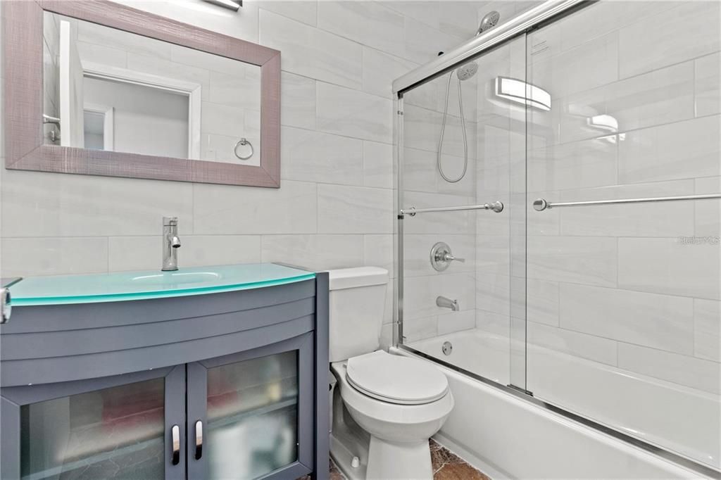 For Rent: $3,300 (3 beds, 2 baths, 1326 Square Feet)