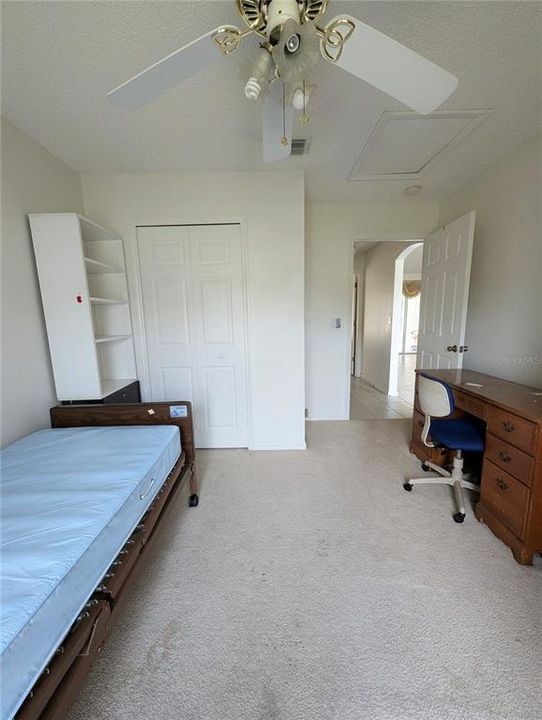 For Sale: $315,000 (3 beds, 2 baths, 1404 Square Feet)