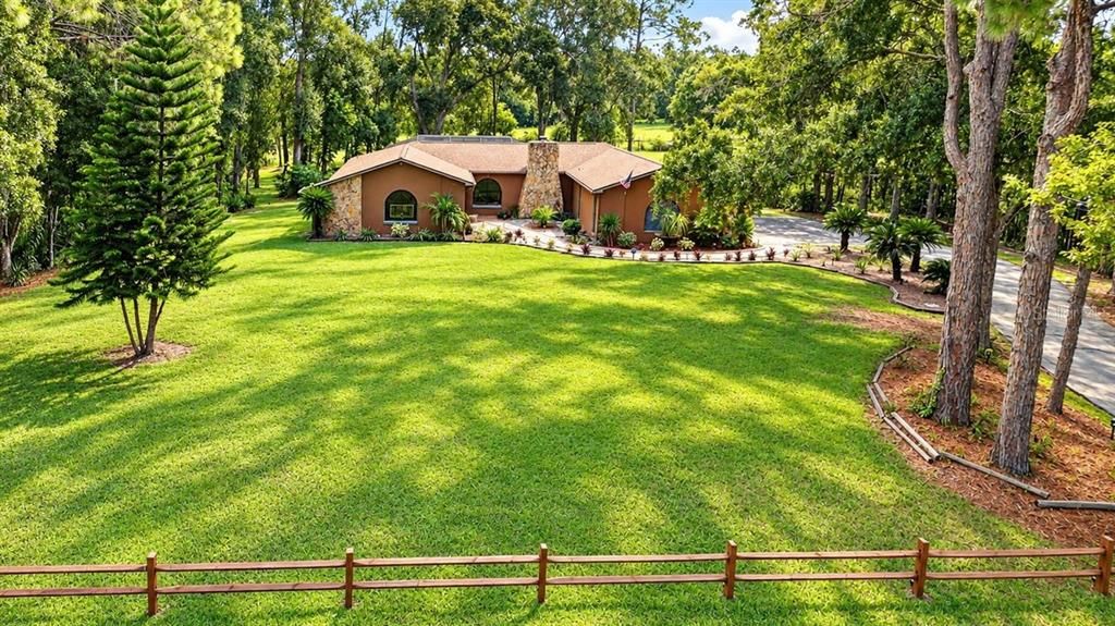 На продажу: $645,000 (3 спален, 2 ванн, 1936 Квадратных фут)