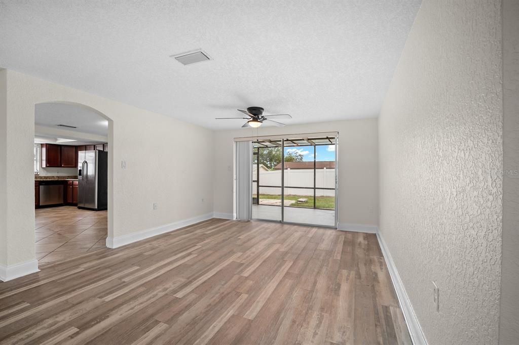 For Sale: $265,000 (3 beds, 2 baths, 1442 Square Feet)