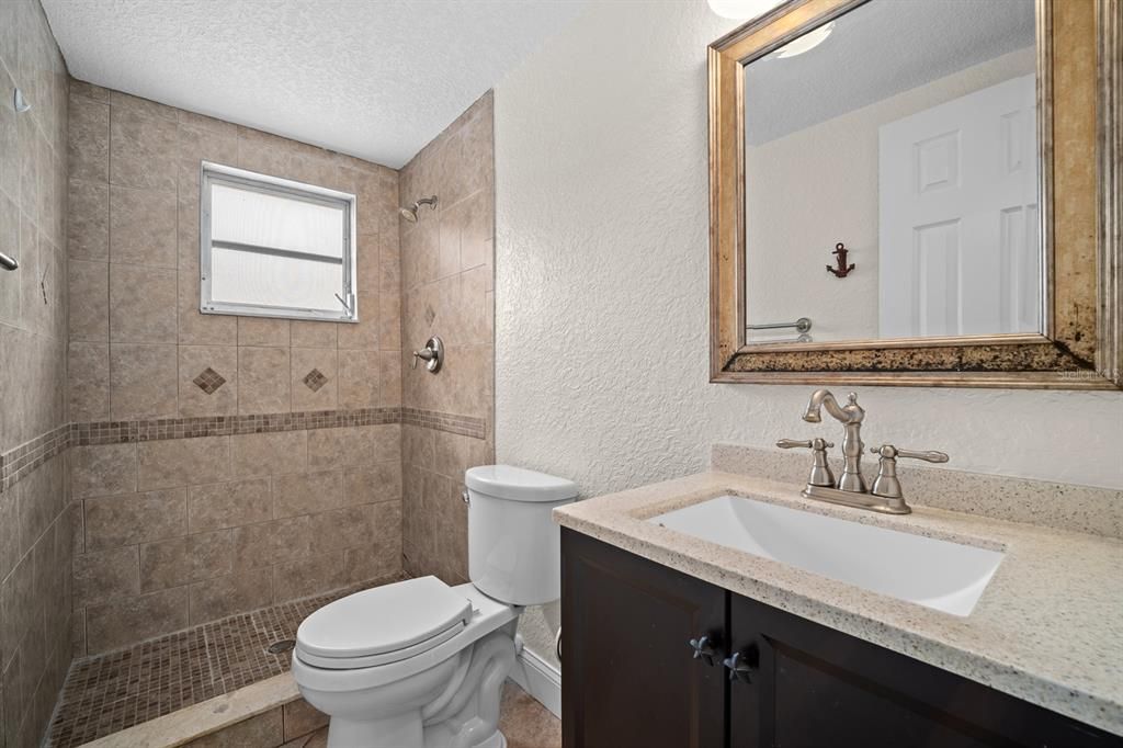 For Sale: $265,000 (3 beds, 2 baths, 1442 Square Feet)