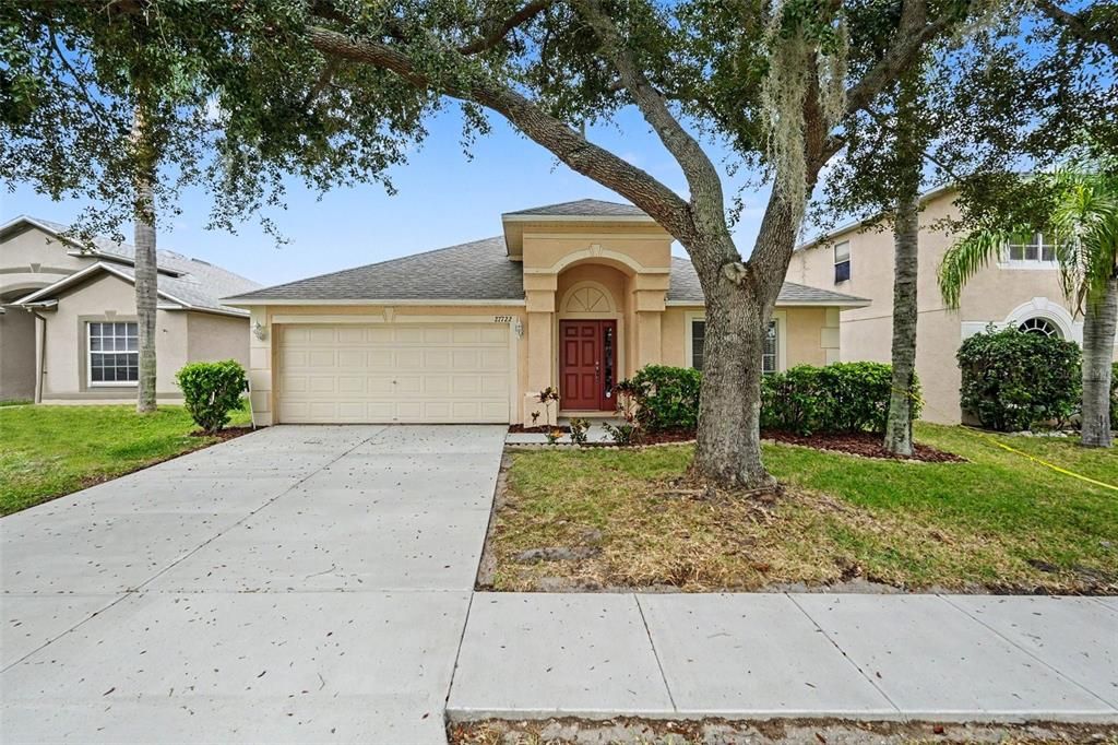 For Sale: $369,900 (3 beds, 2 baths, 2051 Square Feet)