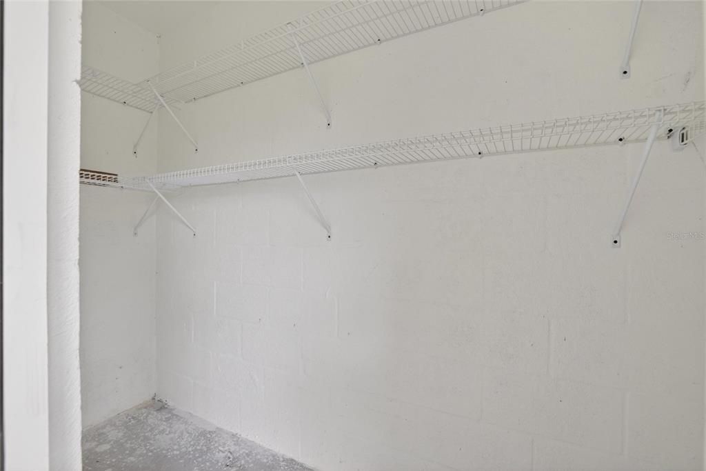 En Renta: $2,350 (3 camas, 2 baños, 1362 Pies cuadrados)