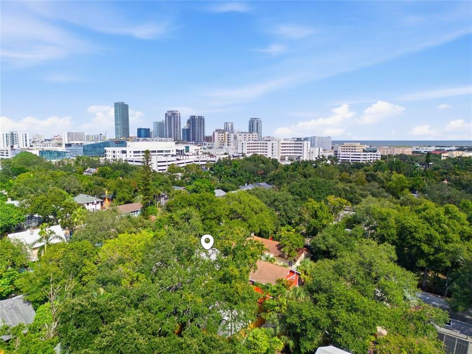 На продажу: $565,000 (3 спален, 1 ванн, 1003 Квадратных фут)